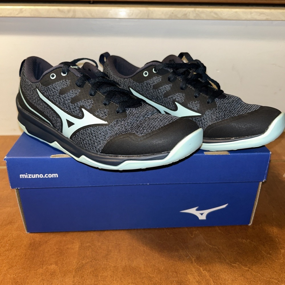 Mizuno Shoes Womens Size 8 TC-02 Cross Training Sneakers Lace Up Blue W/ Box